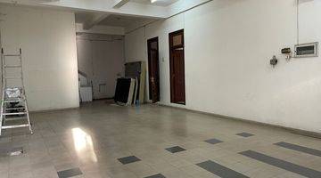 Gambar 3 Rumah Furnished di Dharmahusada Indah Selatan Ciamik