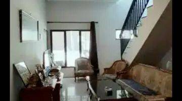 Gambar 3 Dijual rumah Cirendeu