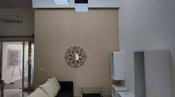 Gambar 2 Rumah Full Furnished Strategis Bagus Siap Huni Graha Padma