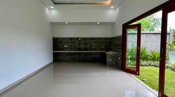 Gambar 4 New Unfurnished 2 Bedroom Villa In Tumbak Bayu, Pererenan With A Fully Enclosed Kitchen living Room And Unobstructed River Views