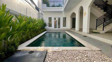 Gambar 1 Brand New Unfurnished 3 Bedroom Villa In Central Pererenan In A Quiet Gang