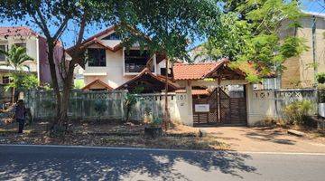 Gambar 1 Dijual Rumah 2 Lt Di Jl. Telaga Bodas Raya