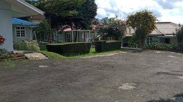 Gambar 4 Villa Terawat Tanah Bear With Pool, SHM