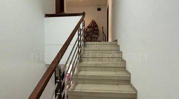 Gambar 5 Rumah Townhouse Lebak Bulus