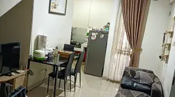 Gambar 4 Rumah 2 Lantai Bagus Unfurnished SHM di Harapan Indah, Bekasi, Bekasi