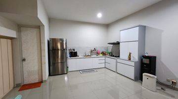 Gambar 4 Dijual Cepat Dan Murah Rumah Minimalist Modern 2,5 Lantai Cluster Premiere Residence Alam Sutera