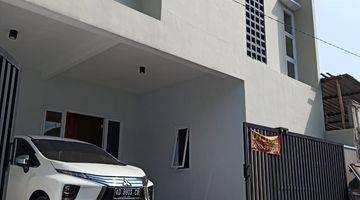 Gambar 1 Dijual RUMAH BAGUS Area Fajar Indah Solo