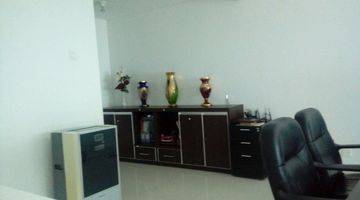 Gambar 4 Disewakan Apartment Neo Soho Office Ruang Kantor Furnished