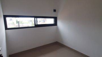 Gambar 5 RUMAH 2LT SIAP HUNI CLUSTER CANARI RESIDENCE BAWAH 1M