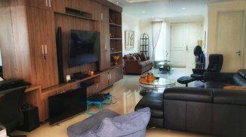 Gambar 3 Di jual rumah bagus 2 lantai semi furnish di Citra Grand Cibubur