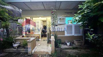 Gambar 1 Dijual Rumah Kawasan Pulau-Pulau, Cocok untuk tempat tinggal, Dekat ke Pusat Kota, Alun-Alun, Pasar Besar Kota Malang Rumah Bagus