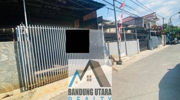 Gambar 1 Rumah Usaha Dalam Komplek Area Regol Buah Batu Kota Bandung 