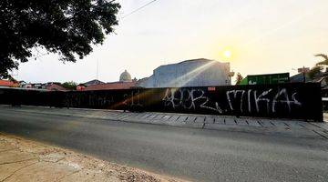 Gambar 1 Tanah Pinggir Jalan Besar Di Kavling Dki Meruya 