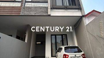 Gambar 1 Rumah Cantik Mewah Brandnew Semi Furnished 