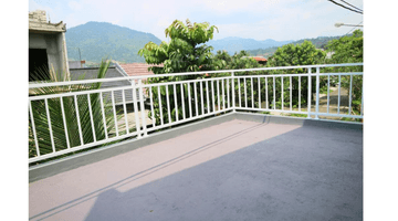 Gambar 5 Rumah Cantik 2 Lantai di Sentul, Bogor, Jawa Barat