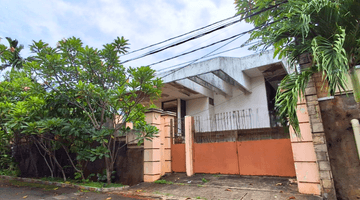 Gambar 1 Rumah Dijual Harga Dibawah Njop Lebar Muka 30 M 