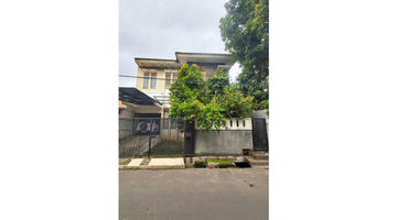 Gambar 1 Dijual Rumah 2 Lantai Lokasi Pusat Bisnis di Mampang, Jakarta Selatan 