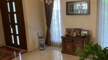 Gambar 1 Dijual Rumah Kemang 6 Kamar Tidur En Suite, Pool, Bebas Banjir, Tenang, Aman, Ventilasi Bagus