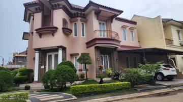 Gambar 3 DI JUAL RUMAH MEWAH 2 lt. Villa Evergreen. 