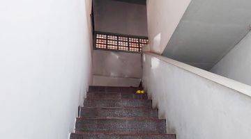 Gambar 5 Rumah lama Butuh Renovasi Unfurnished SHM di Gandaria, Jakarta Selatan