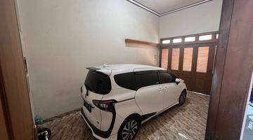 Gambar 2 Rumah 2 Lantai, Bagus, Furnished, Shm. Jl. Kendalsari Barat, Malang