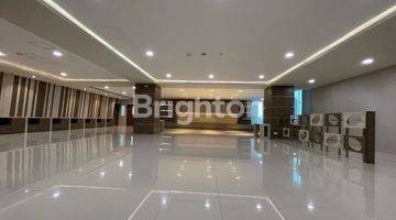 Gambar 4 Office Space Premium Di Gedung Baja Di Daerah Strategies Bebas Banjir