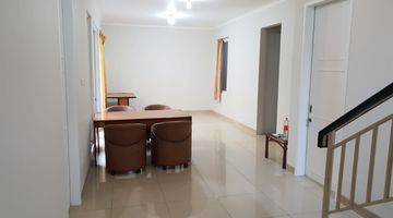 Gambar 4 Dijual Rumah Paramount Serpong, Il Lago, Cluster Fiordini, Gading Serpong, Tangerang