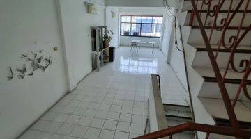 Gambar 3 Di Jual Ruko Area Glodok