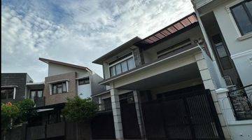 Gambar 2 Rumah 2 Lt Cakep Siap Huni di Puspita Loka Bsd