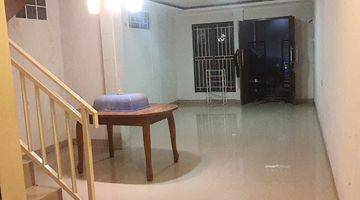 Gambar 5 Rumah Kosambi 3 lantai 1 M bagus