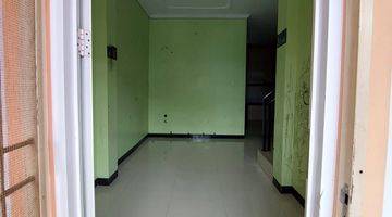 Gambar 5 Rumah 2 lantai Poris 