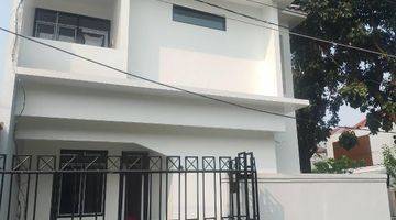 Gambar 1 Rumah 2 Lantai Semi Furnished di Sektor 6 Gading Serpong