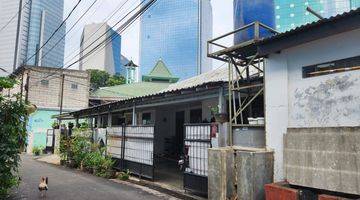 Gambar 1 Rumah di Bendungan Hilir, Jakarta Pusat