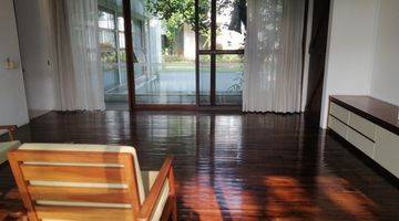 Gambar 3 House With Villa Consept For Rent In Jakarta Selatan 