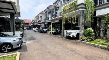 Gambar 3 Rumah Bagus Dalam Cluster Di Jalan Tanjung Barat Selatan