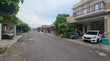 Gambar 2 Dijual Rumah 2.5lantai Siap Huni Beverly Green Batam Centre
