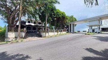 Gambar 4 Dijual
rumah Hook 2 Lantai Crownhill Estate, Batam Center