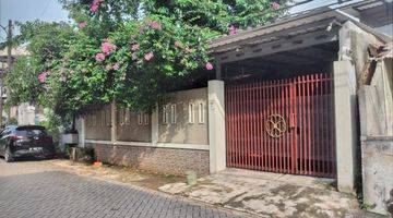 Gambar 1 Di jual cepat ( BU ) rumah di karawaci