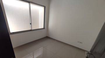 Gambar 4 Rumah 4.5X10 Cluster Arcadia 2 Lantai 2KT 2KM 2 Unit AC