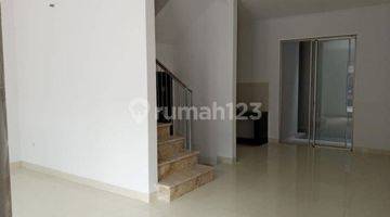 Gambar 5 Rumah Cluster Piano 6X15 2 Lantai 3+1KT 3+1KM Golf Island