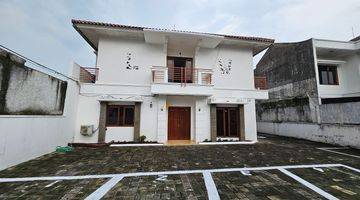 Gambar 1 Rumah 2 Lt Tanah 559 M2 Bgn 440 M2 Mulyasari Sukajadi Bandung