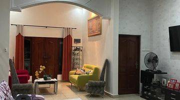 Gambar 2 Rumah dijual di Rumah padangsambian, Denpasar Bali Indonesia SHM 2 Lantai furnished harga nego