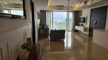 Gambar 2 Disewakan Apartemen The Royalle Springhill Tower Bouvardia 3 BR Full Furnished