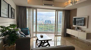 Gambar 3 Disewakan Apartemen The Royalle Springhill Tower Bouvardia 3 BR Full Furnished