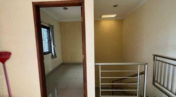 Gambar 2 Rumah Di Sewakan Full Furnish 2½ Lt