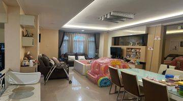 Gambar 3 Dijual Town House Cordoba PIK SHM 3 Lantai