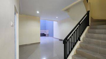 Gambar 5 Rumah Sektor 1D, Gading Serpong, Tangerang