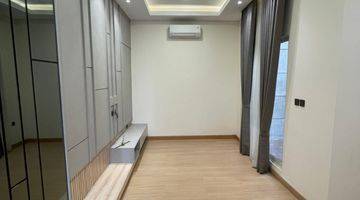 Gambar 4 Rumah Full Furnished Flamingo The Springs, Gading Serpong Tangerang