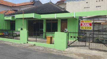 Gambar 1 Dijual Rumah Siap Pakai Lokasi Jl. Ganesha Selatan Semarang