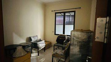 Gambar 1 Rumah 2 Lt Cantik Semi Furnished di Giardina Foresta